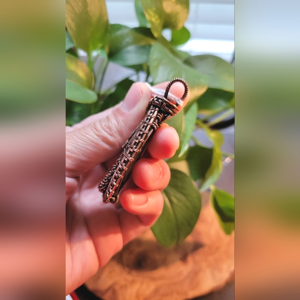 Large Labradorite Pendant - Picture 4 of 5